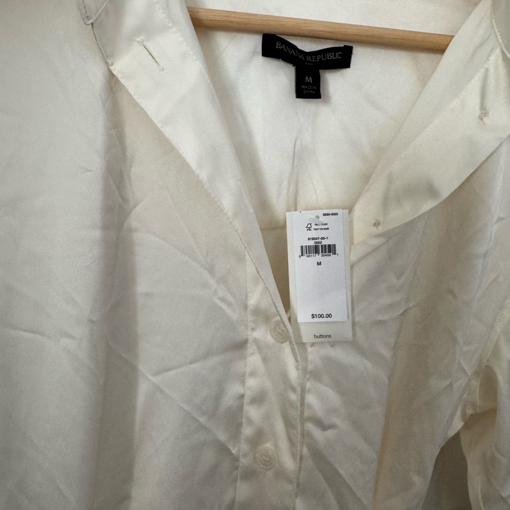 Banana Republic women’s Cream dress